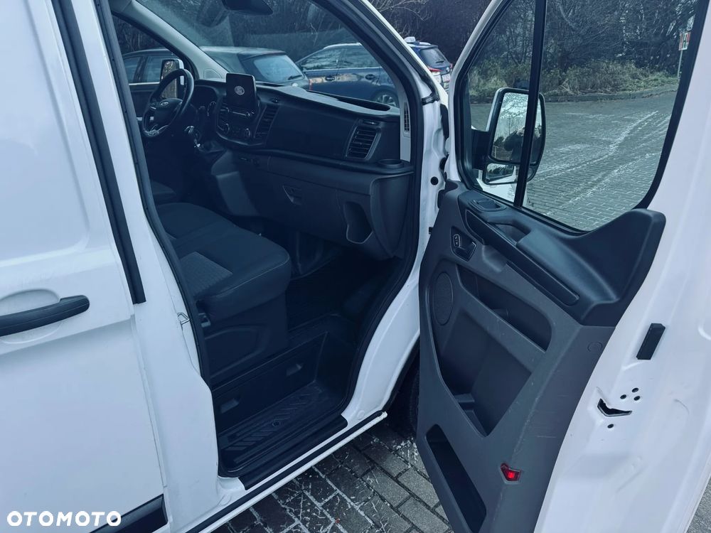 Ford TRANSIT CUSTOM L2H1 - 20