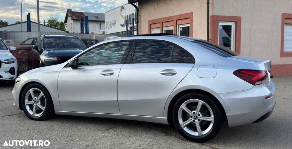 Mercedes-Benz A - 5