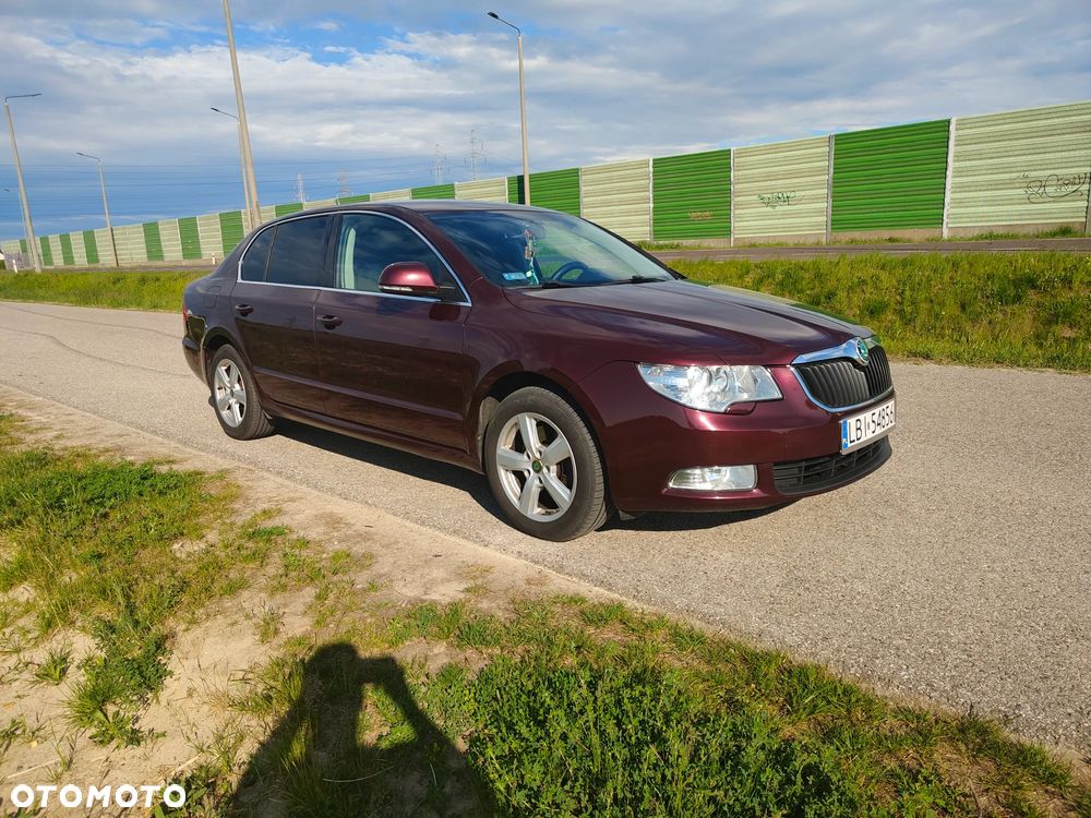 Skoda Superb 2.0 TDI Comfort - 8