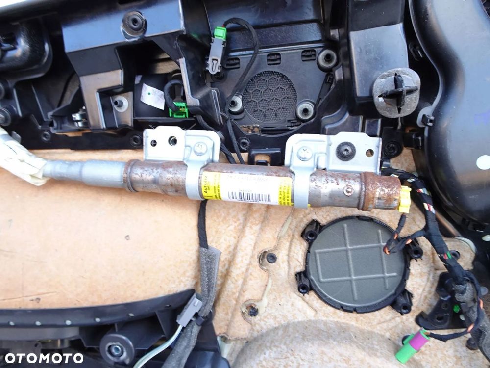 boczek prawy poduszka boczna volvo c70 ii - 8