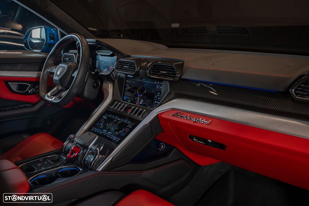 Lamborghini Urus 4.0 V8 - 12