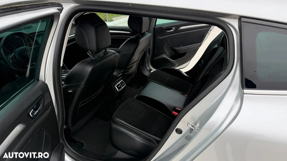 Renault Megane TCe 140 EDC GPF Intens - 8