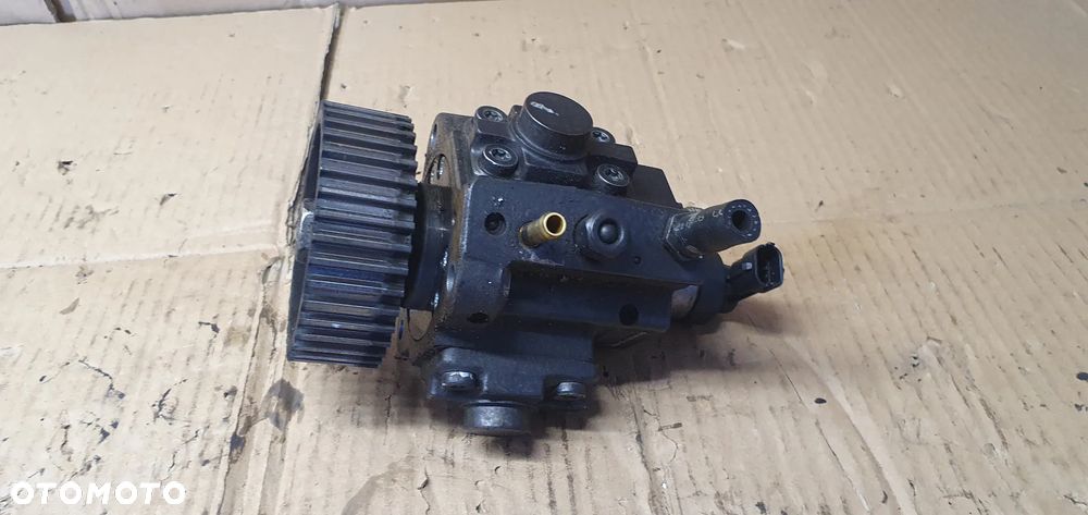 Wtryskiwacze wtryski układ wtryskowy paliwa zestaw pompa listwa Opel Insignia A 2.0 CDTI - 11