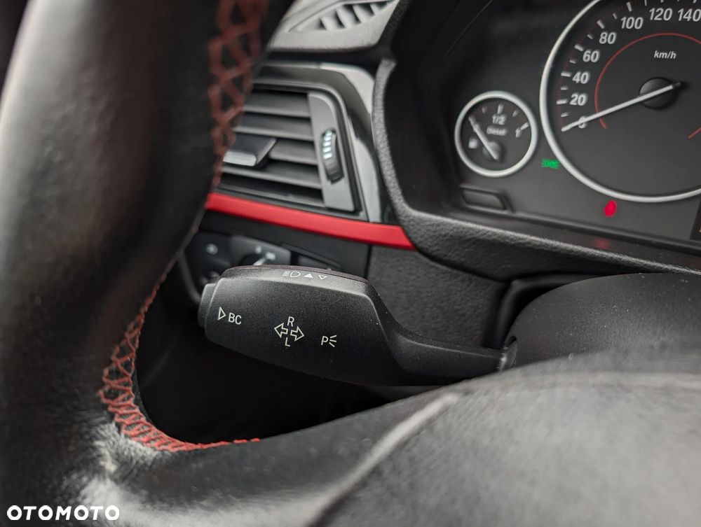 BMW Seria 3 316d Sport Line - 26