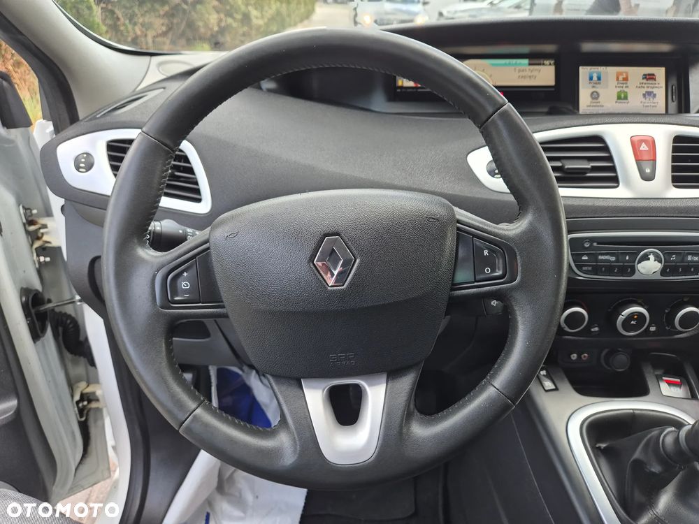 Renault Scenic 1.5 dCi Emotion - 34