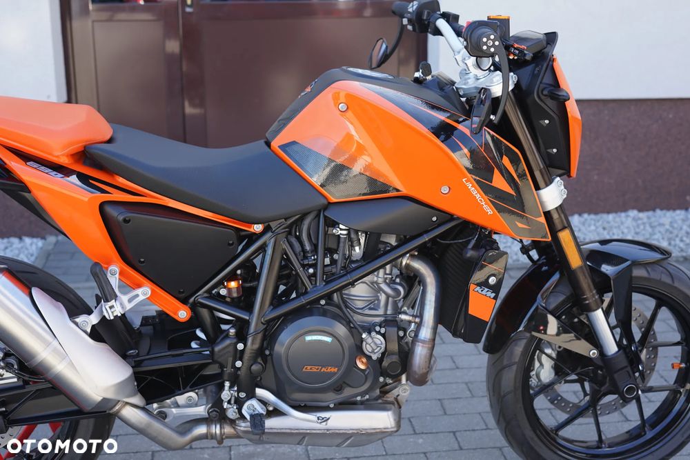 KTM Duke - 10