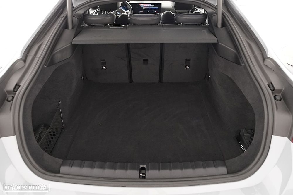 BMW 420 Gran Coupé i Pack Desportivo M Auto - 22
