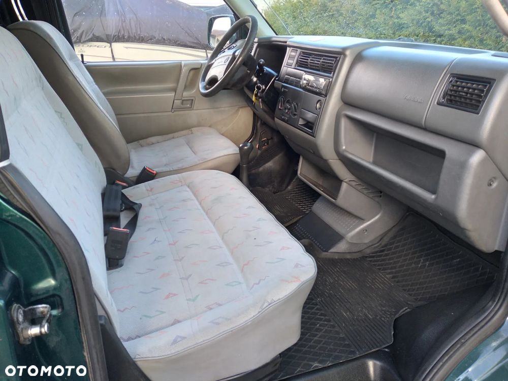 Volkswagen Transporter - 7
