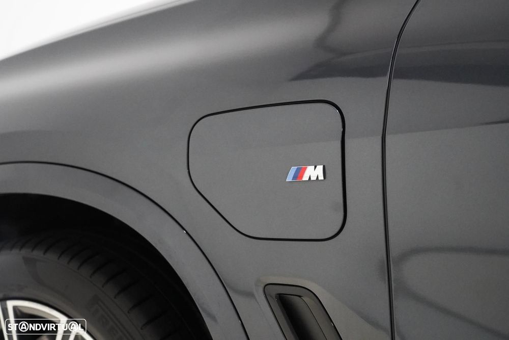 BMW X5 45 e xDrive Pack M - 26