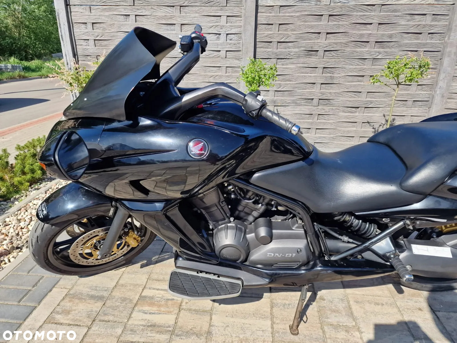 Honda DN-01 - 2