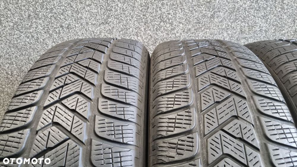 Opony Zimowe Pirelli Scorpion Winter 215/65/17 99H  4szt. - 2
