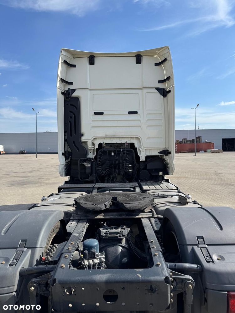 MAN TGX - 9