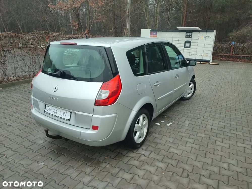 Renault Grand Scenic Gr 2.0 Confort Authentique - 26