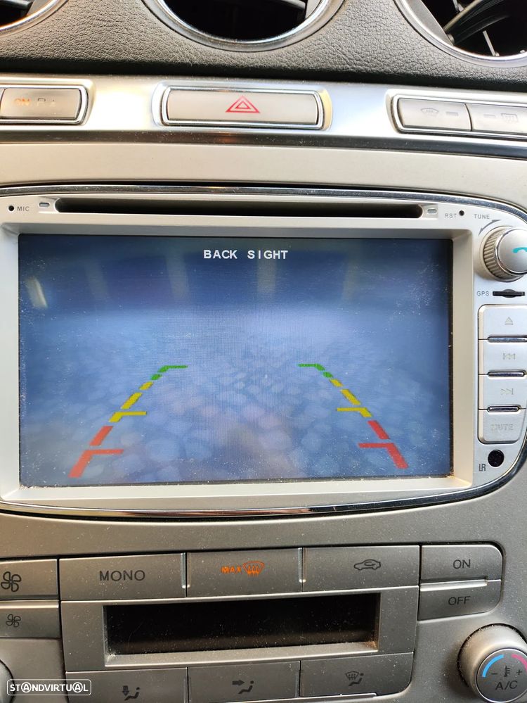 Ford S-Max 2.0 TDCi Titanium 7L - 13