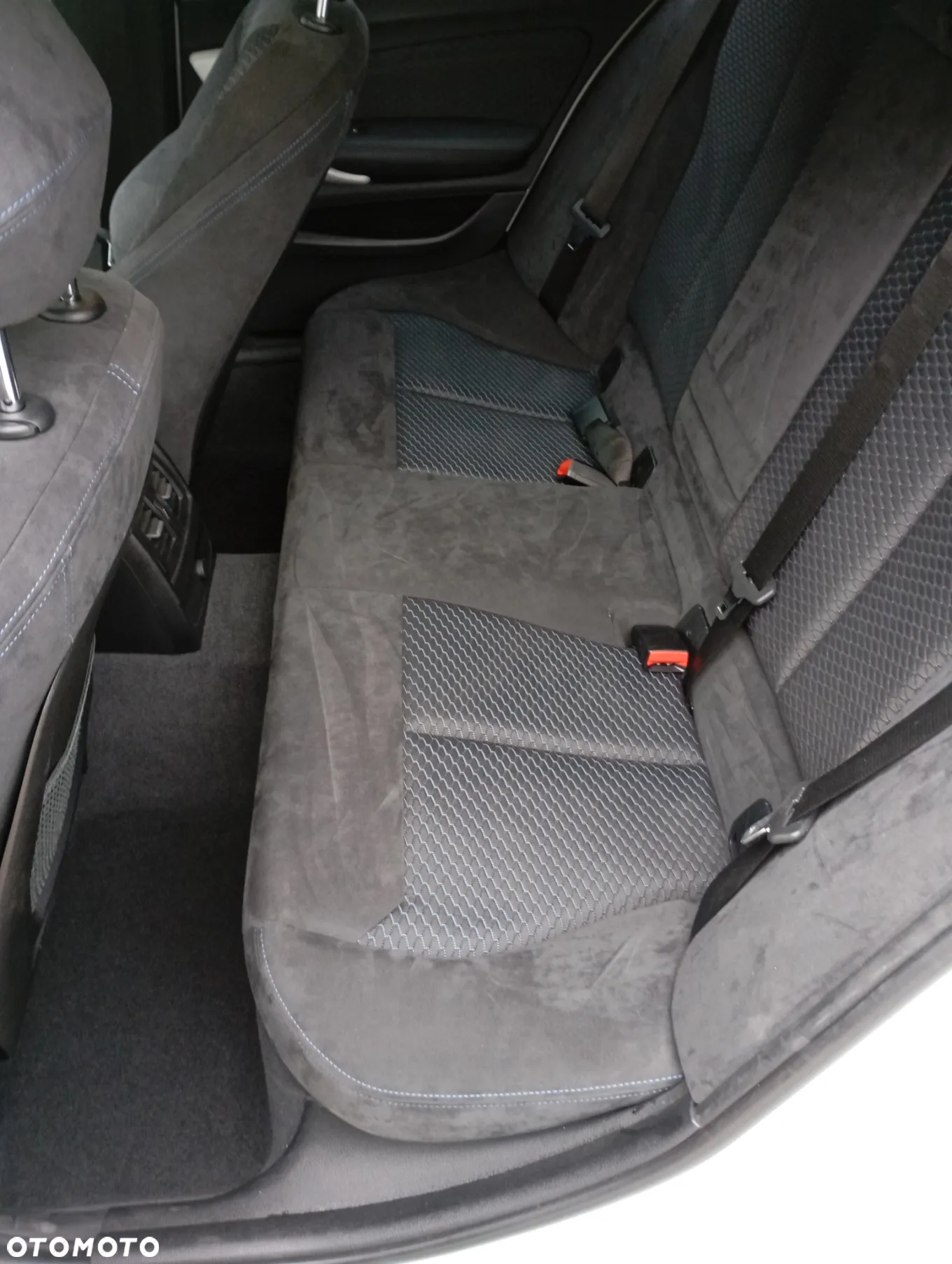 BMW Seria 1 120i M Sport - 8