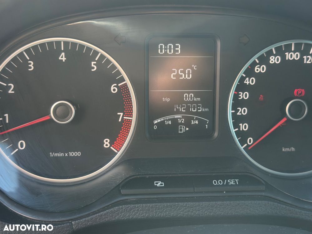 Volkswagen Polo - 9