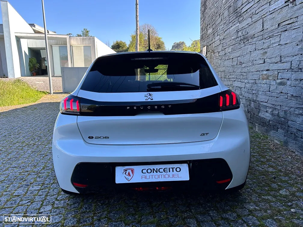 Peugeot e-208 50 kWh GT Line - 8