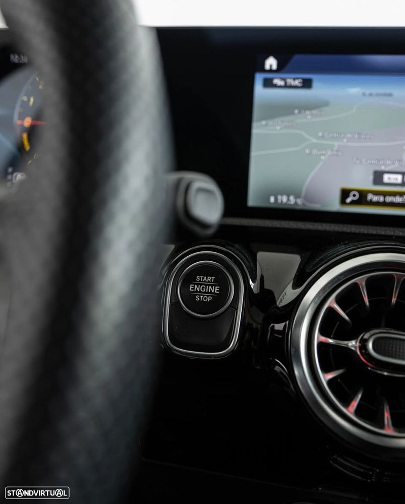 Mercedes-Benz CLA 250 e Shooting Brake AMG Line - 16