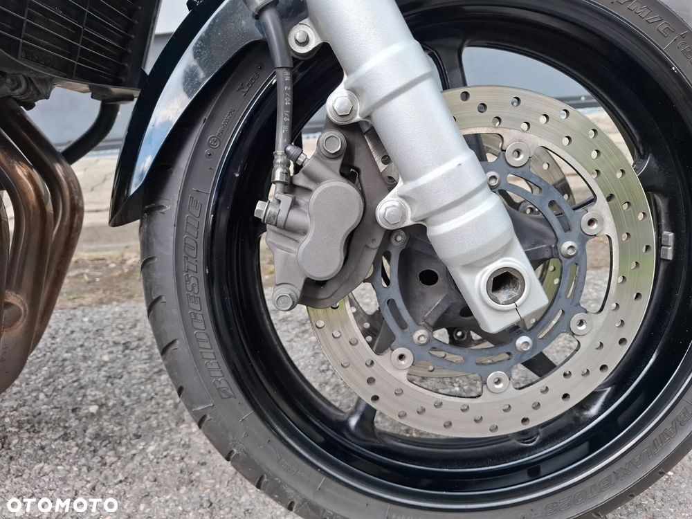 Yamaha FZ6 - 13