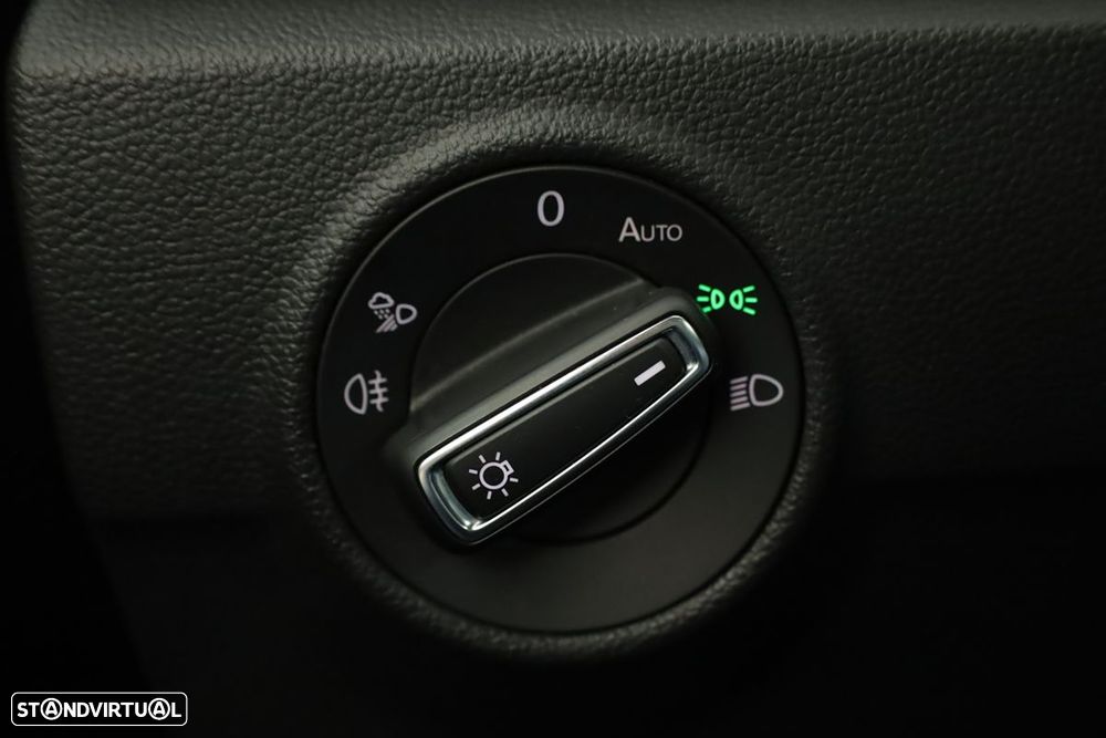 VW T-Roc Cabrio 1.5 TSI R-Line DSG - 22