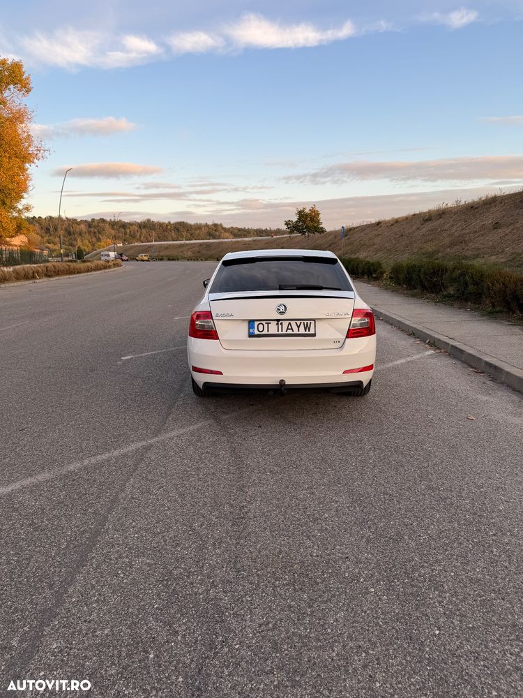 Skoda Octavia - 4