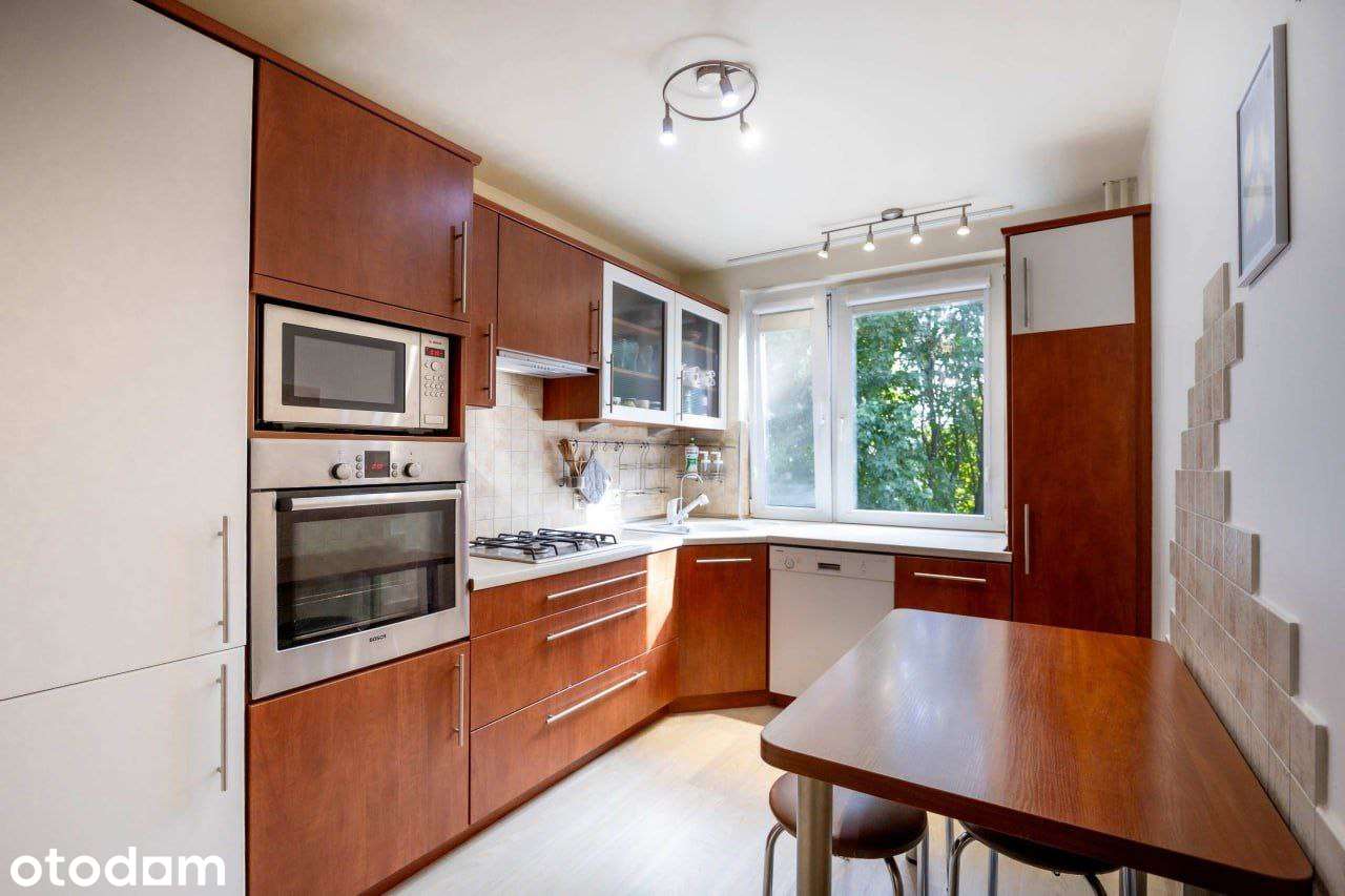3 pokoje + osobna kuchnia, balkon, parking, idealne dla rodziny