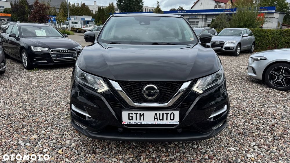 Nissan Qashqai 1.3 DIG-T N-Connecta - 24