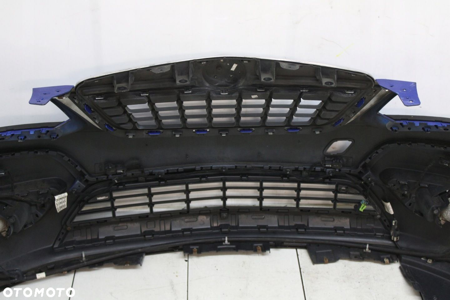 OPEL MOKKA A 12R- ZDERZAK PRZÓD PRZEDNI PDC SPRYSKI GQM - 11