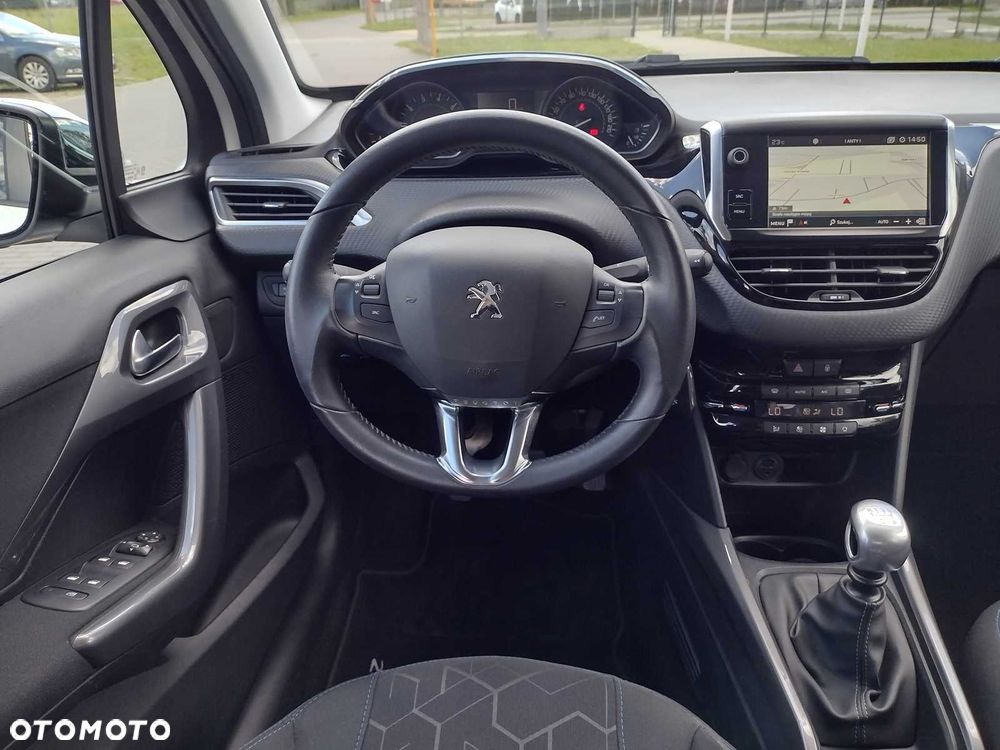 Peugeot 2008 - 5