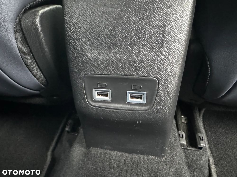 Peugeot 2008 - 31