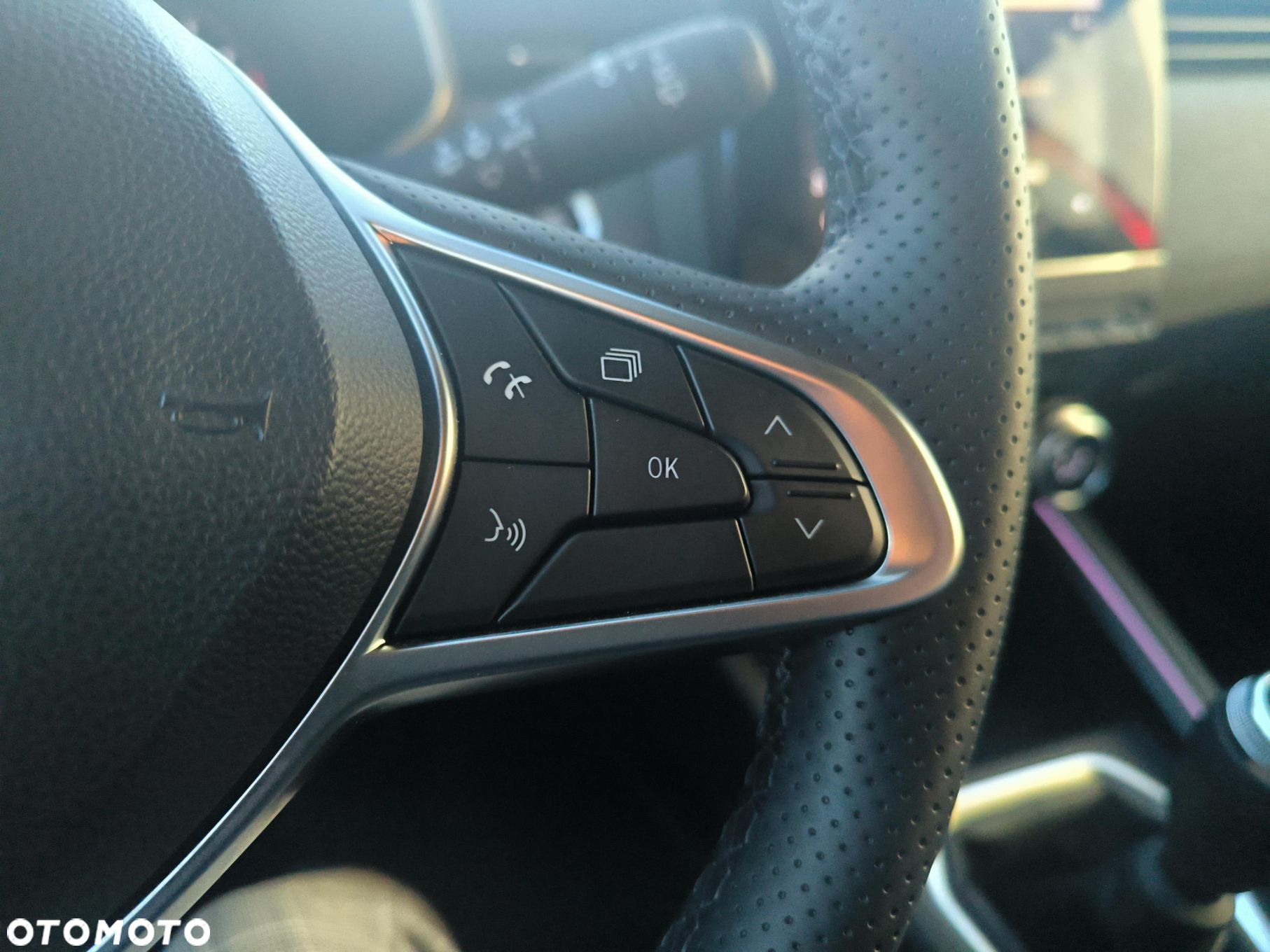 Renault Clio 1.0 TCe Techno - 20
