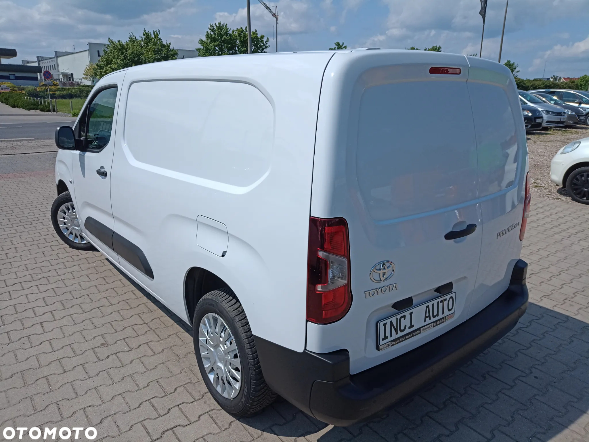 Toyota Proace City - 8