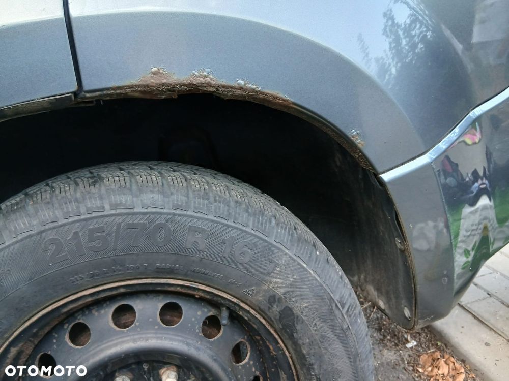 Suzuki Grand Vitara 1.9 DDiS De Luxe - 19