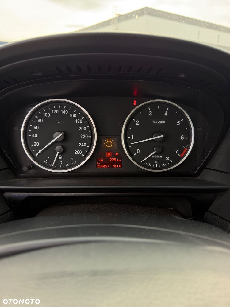 BMW Seria 5 523i - 19