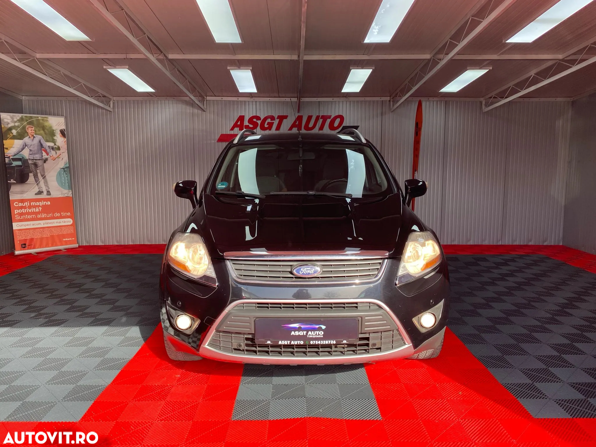 Ford Kuga - 2