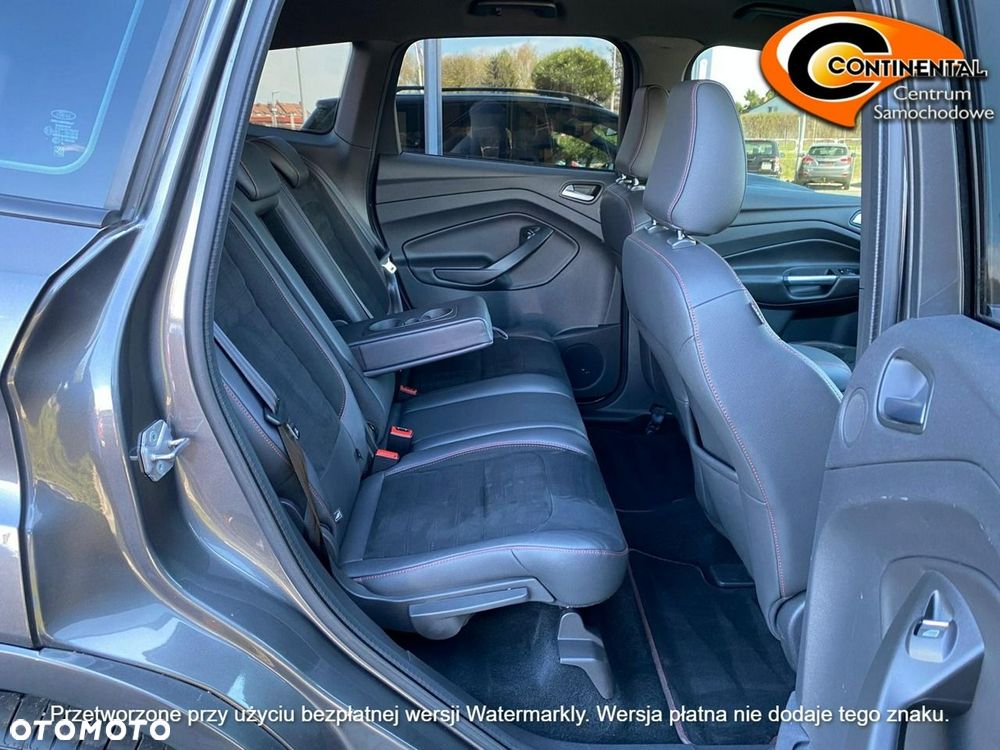 Ford Kuga - 11