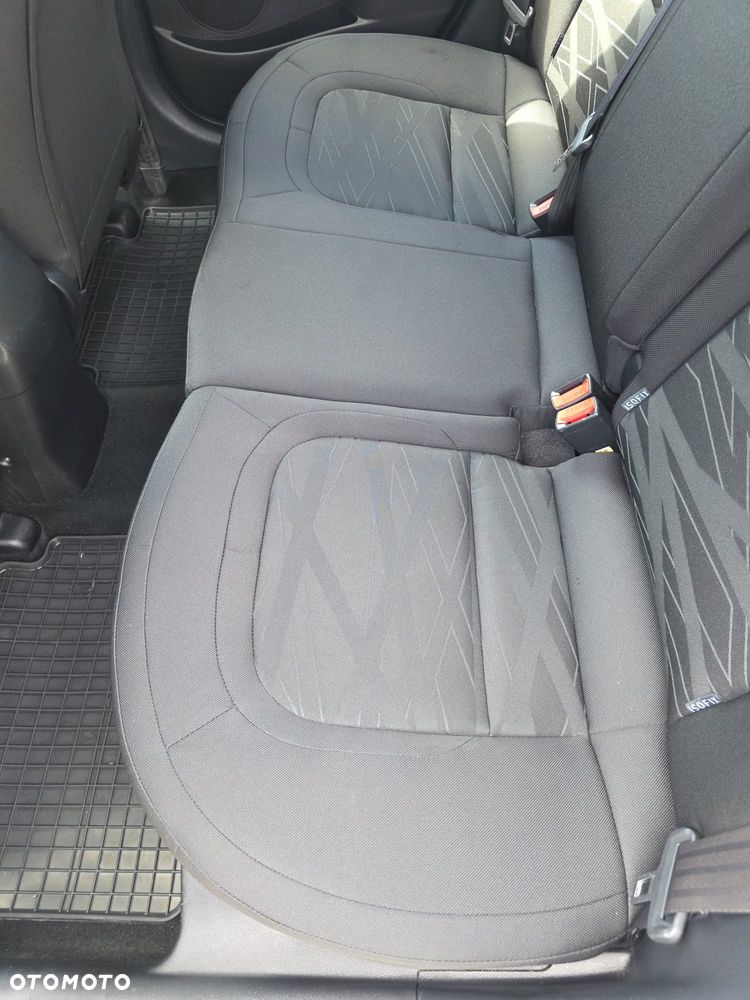 Kia Ceed 1.4 L Business Line Plus - 13