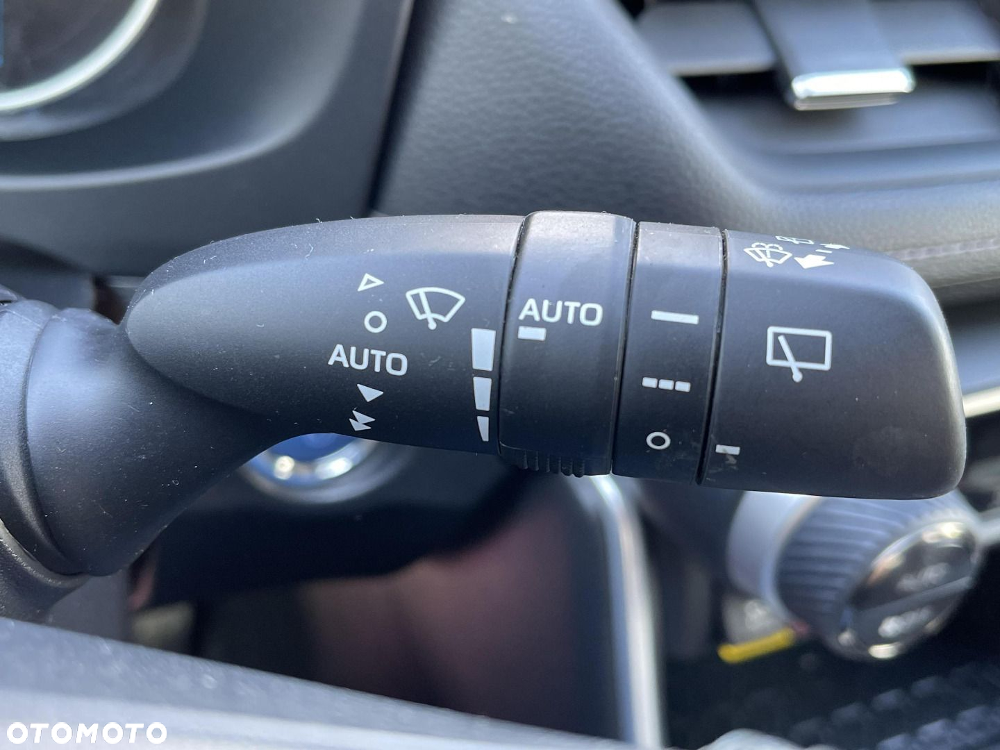 Toyota RAV4 - 15