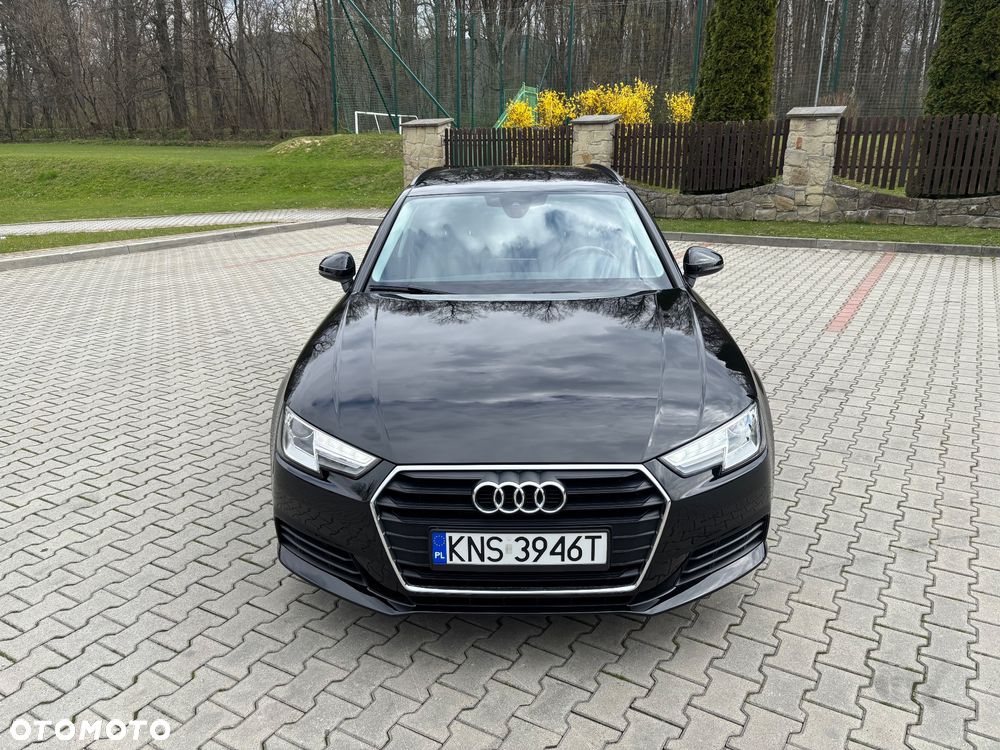 Audi A4 Avant 2.0 TDI - 9