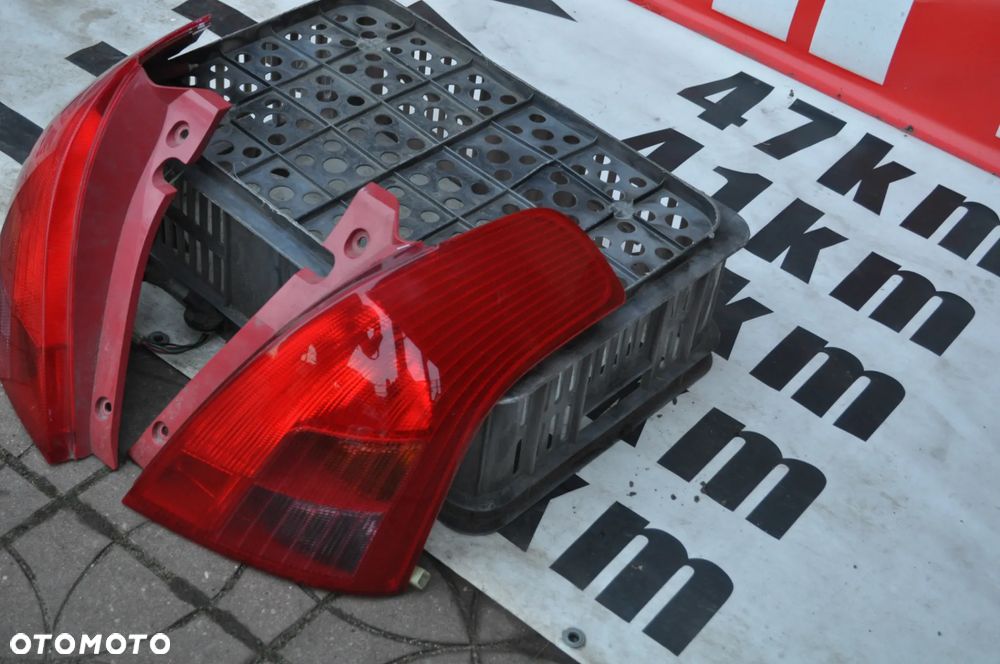 suzuki swift lampa tył WYSYŁKA - 2
