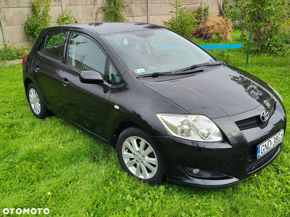 Toyota Auris - 2