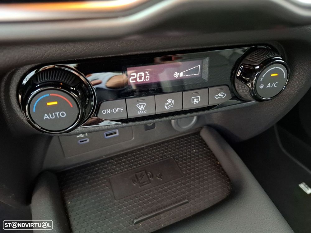 Nissan Juke 1.0 DIG-T N-Connecta - 22