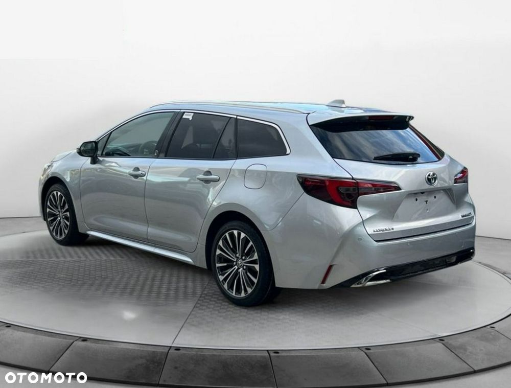 Toyota Corolla - 3