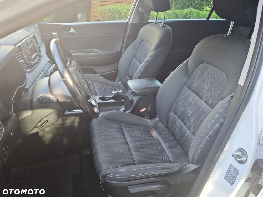 Kia Sportage 1.6 GDI M 2WD - 7