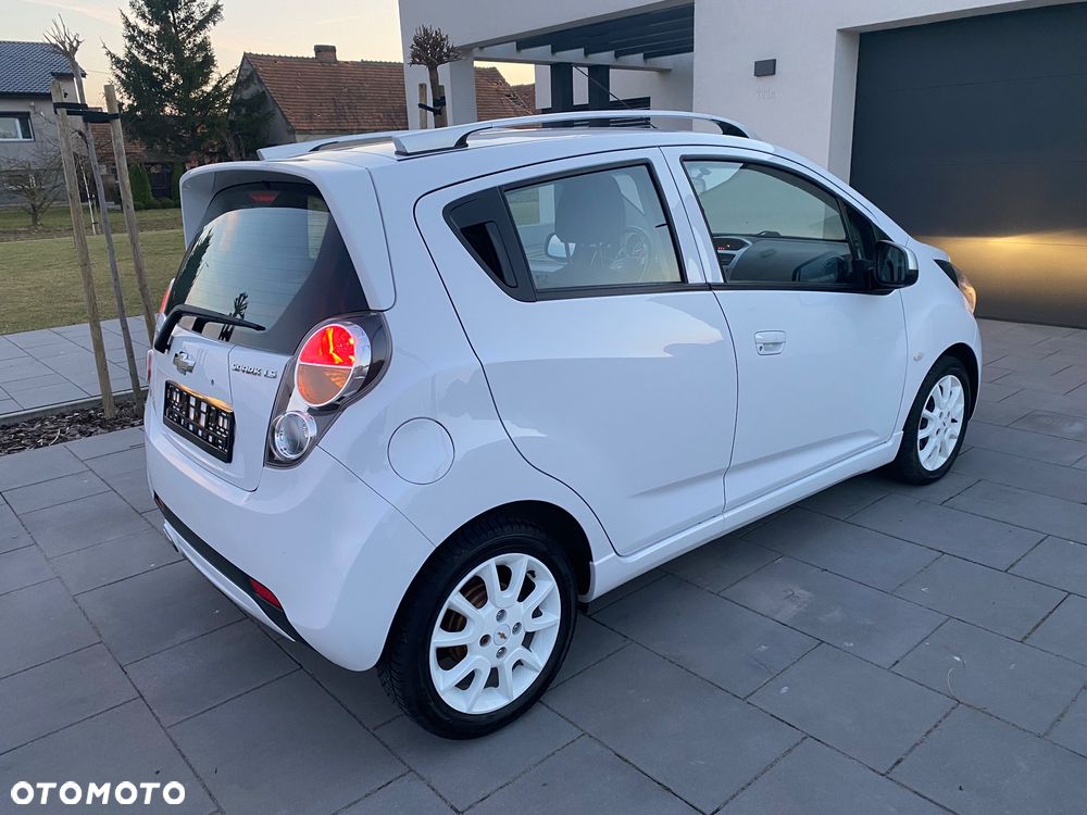 Chevrolet Spark 1.2 LS+ - 9