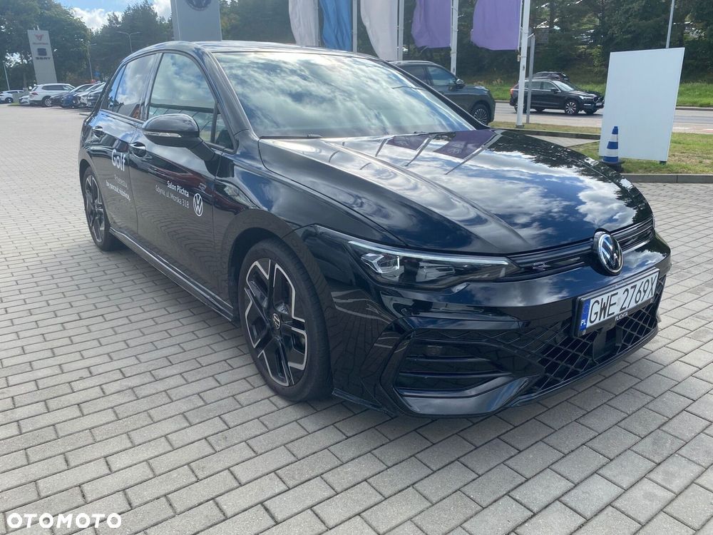 Volkswagen Golf 1.5 eTSI mHEV R-Line Plus DSG - 4