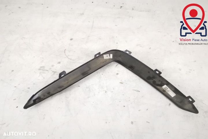 Ornament Grila Proiector Laterala Dreapta Originala In Stare Buna BMW - 4