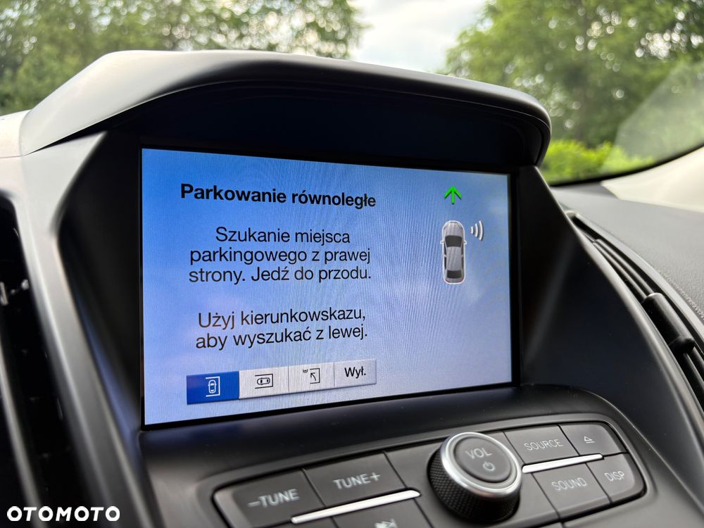 Ford Kuga 1.5 EcoBoost 2x4 Titanium - 21