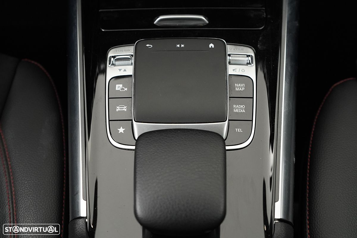 Mercedes-Benz B 180 d AMG Line - 14