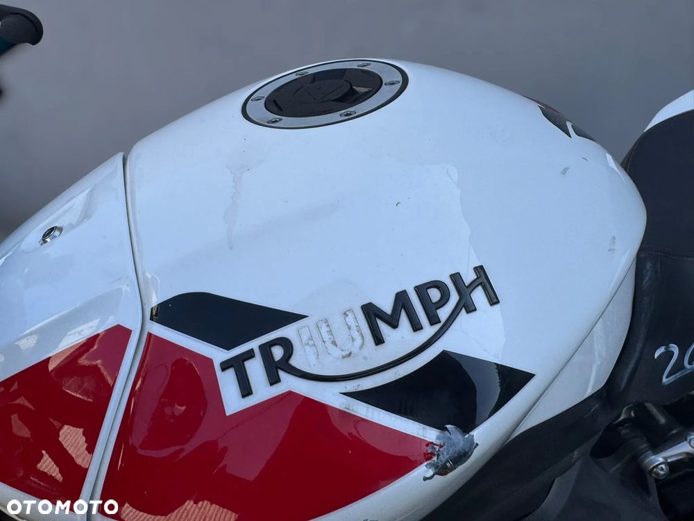 Triumph Speed Triple - 8